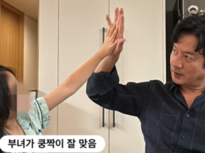 정준호 이하정 부부 딸과 함께한 일상 사진 공개