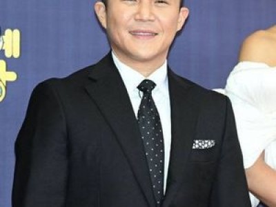 조세호 김종민과의 관계로 논란 일으켜