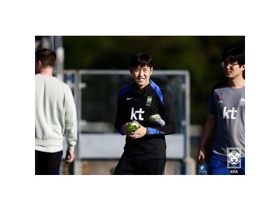 이강인 복귀로 대표팀 전원 훈련 소화