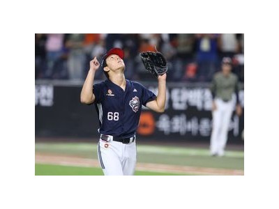 두산 최민석 투구로 4연패 끊음