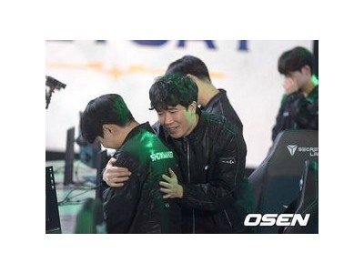 로드컵 복귀한 이재원 감정 터진 듯